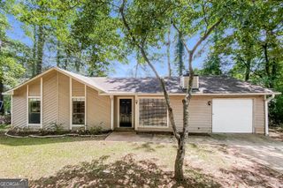 8202 Winewood Court, Riverdale, GA 30274