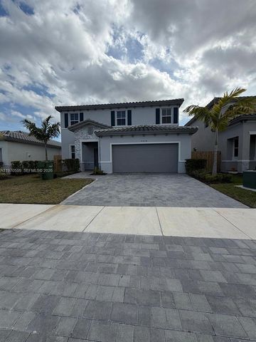 2638 SE 9th St, Homestead, FL 33035