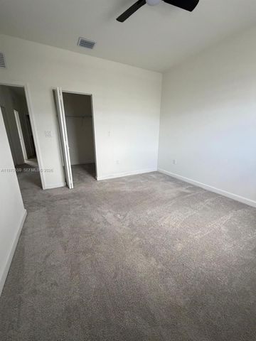 2638 SE 9th St, Homestead, FL 33035