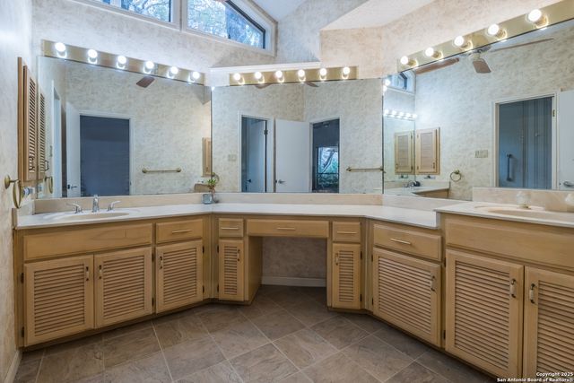 3726 Hunters Trail, San Antonio, TX 78230