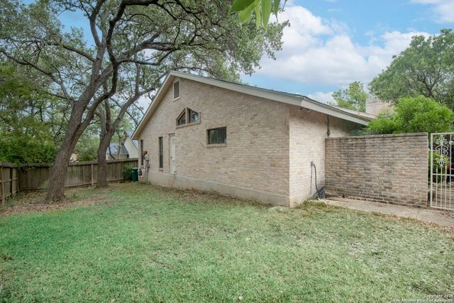 3726 Hunters Trail, San Antonio, TX 78230