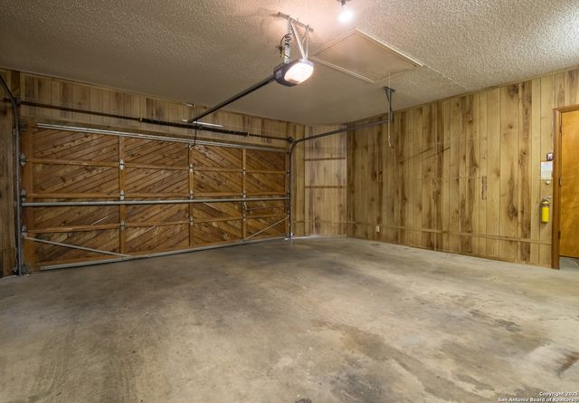 3726 Hunters Trail, San Antonio, TX 78230