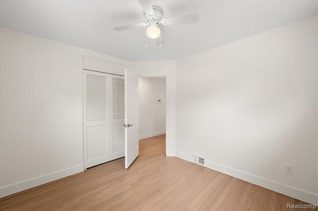 23344 Brookdale Boulevard, Saint Clair Shores, MI 48082