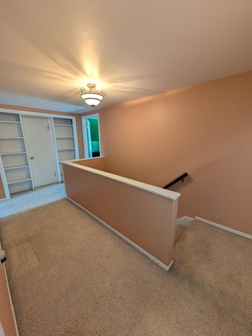 351 Us Hwy 20 Road, Chesterton, IN 46304