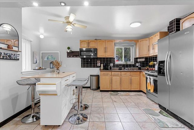 19152 Weyher Street, Livonia City, MI 48152