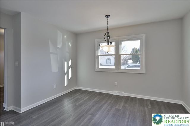 218 North 38th, South Whitehall Twp, PA 18104