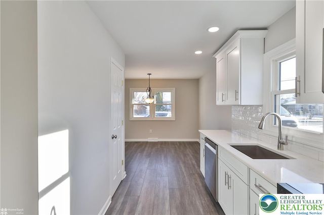 218 North 38th, South Whitehall Twp, PA 18104