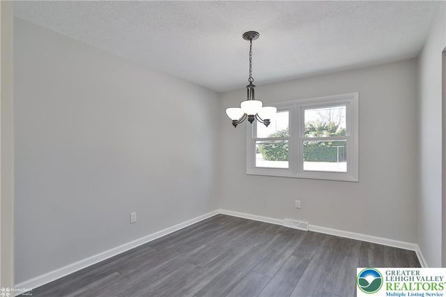 218 North 38th, South Whitehall Twp, PA 18104