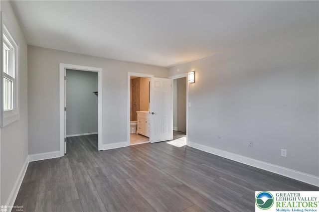 218 North 38th, South Whitehall Twp, PA 18104