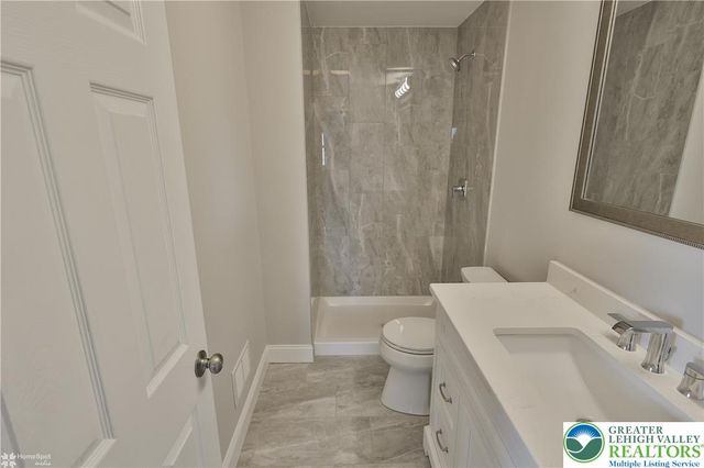 218 North 38th, South Whitehall Twp, PA 18104