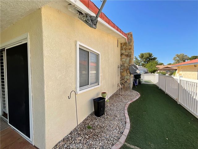 14913 Blue Grass, Helendale, CA 92342