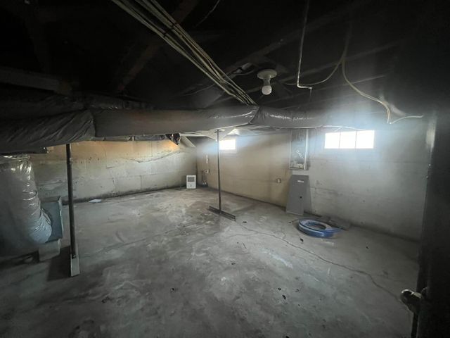 300 Walnut Street, Urbana, MO 65767