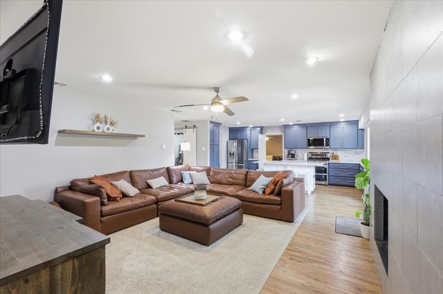 13051 Pennystone Drive, Farmers Branch, TX 75244
