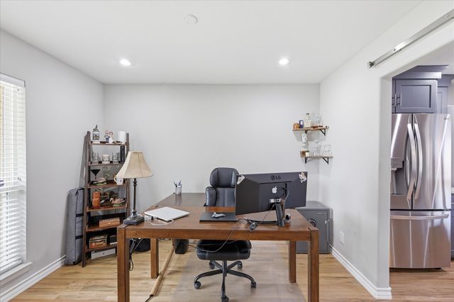 13051 Pennystone Drive, Farmers Branch, TX 75244