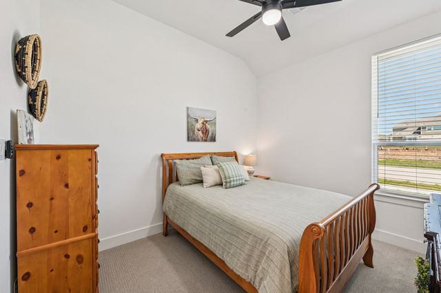 2264 Emerald Drive, Waxahachie, TX 75167