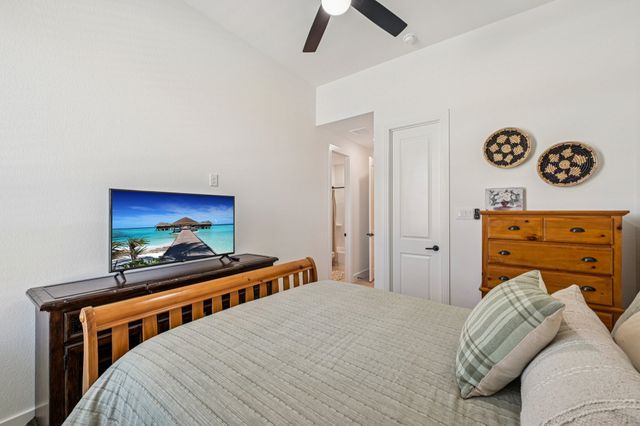 2264 Emerald Drive, Waxahachie, TX 75167