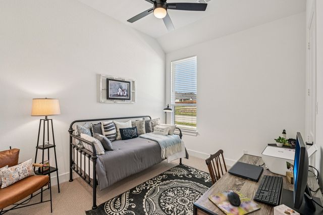 2264 Emerald Drive, Waxahachie, TX 75167