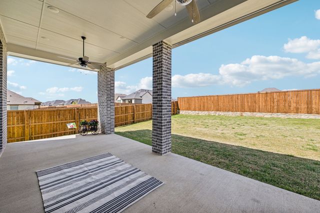 2264 Emerald Drive, Waxahachie, TX 75167
