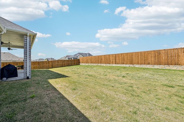 2264 Emerald Drive, Waxahachie, TX 75167