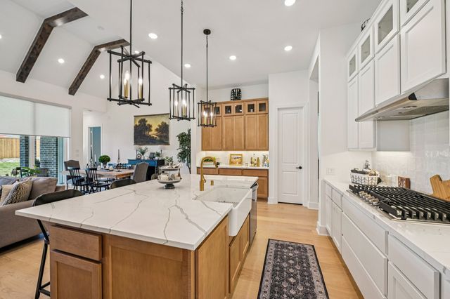 2264 Emerald Drive, Waxahachie, TX 75167