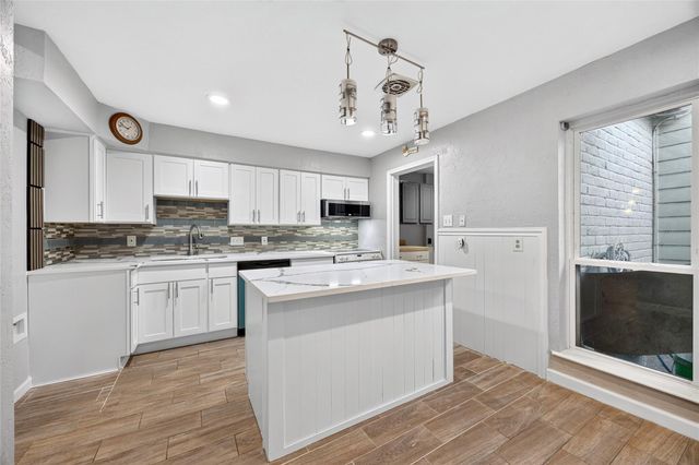 2409 Branard Street, Houston, TX 77098