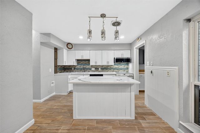 2409 Branard Street, Houston, TX 77098