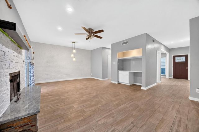 2409 Branard Street, Houston, TX 77098