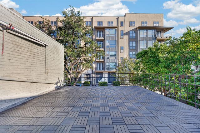 2409 Branard Street, Houston, TX 77098
