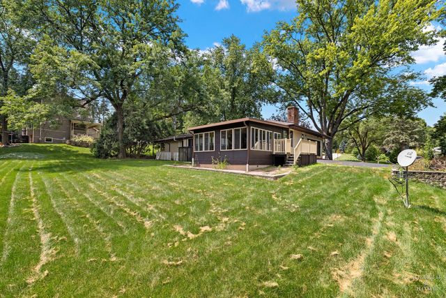 847 Hemlock Drive, Sleepy Hollow, IL 60118