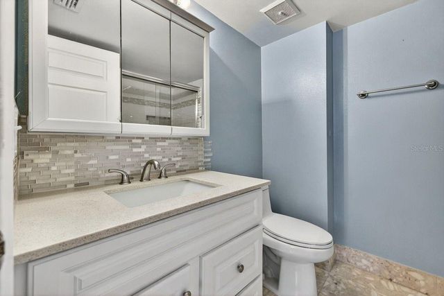 1750 HARBOR PLACE S 303, South Pasadena, FL 33707