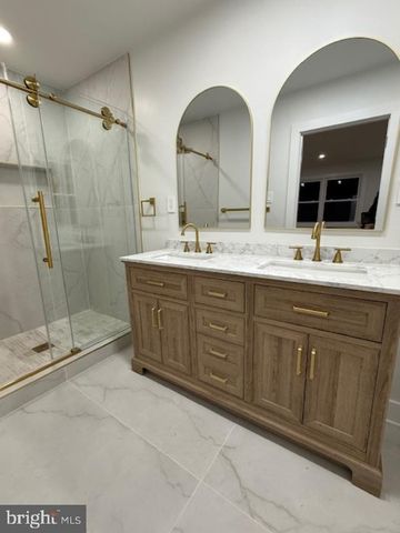 3592 BLACK ANGUS DR, Huntingdon Valley, PA 19006