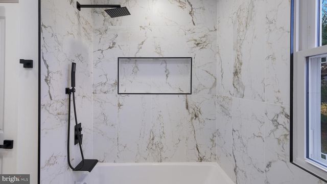 3592 BLACK ANGUS DR, Huntingdon Valley, PA 19006