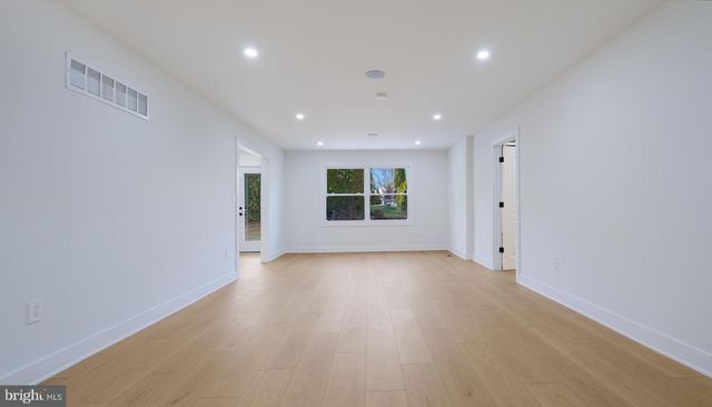 3592 BLACK ANGUS DR, Huntingdon Valley, PA 19006