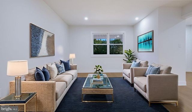 3592 BLACK ANGUS DR, Huntingdon Valley, PA 19006