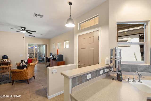 649 W Calle Media Luz, Sahuarita, AZ 85629