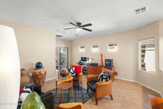 649 W Calle Media Luz, Sahuarita, AZ 85629