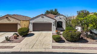 649 W Calle Media Luz, Sahuarita, AZ 85629