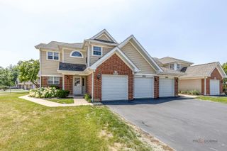 2847 Heatherwood Drive 19112, Schaumburg, IL 60194