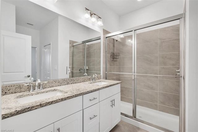 14204 Pine Lodge LN, Fort Myers, FL 33913