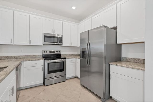 14204 Pine Lodge LN, Fort Myers, FL 33913