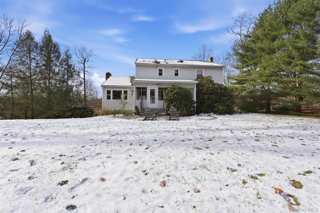 9 Sachs Court, Hopewell Junction, NY 12533