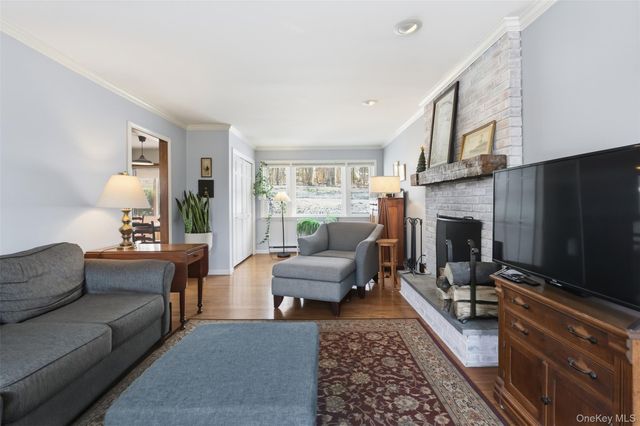 9 Sachs Court, Hopewell Junction, NY 12533