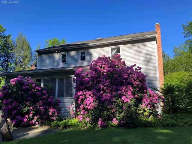 9 Sachs Court, Hopewell Junction, NY 12533