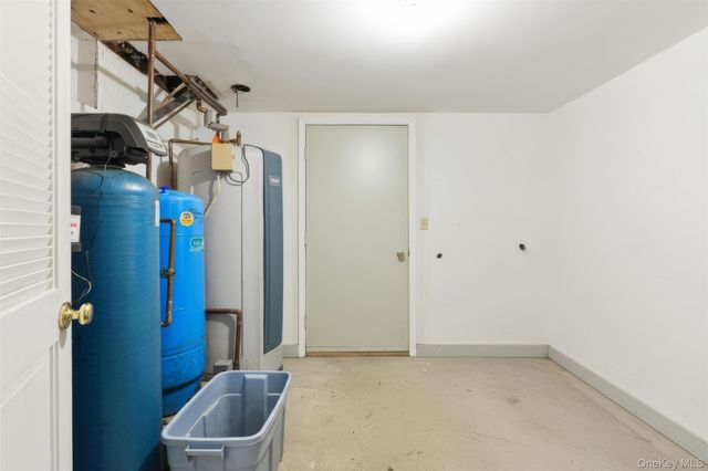 9 Sachs Court, Hopewell Junction, NY 12533