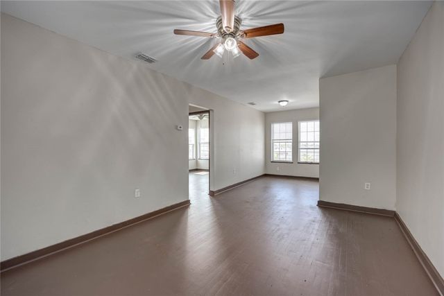 2437 Nemec St, Corpus Christi, TX 78415