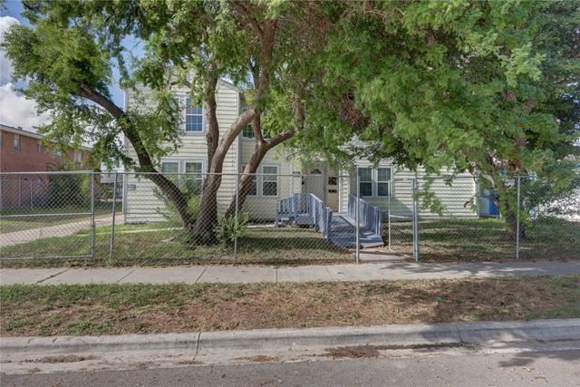 2437 Nemec St, Corpus Christi, TX 78415