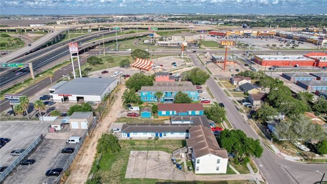 2437 Nemec St, Corpus Christi, TX 78415