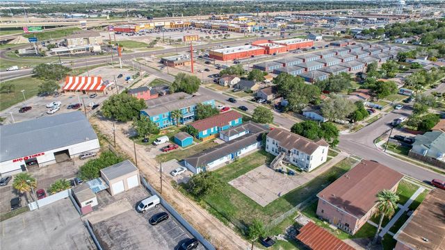 2437 Nemec St, Corpus Christi, TX 78415