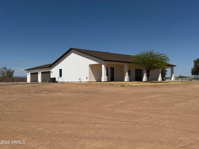22227 W DIXILETA Drive, Wittmann, AZ 85361