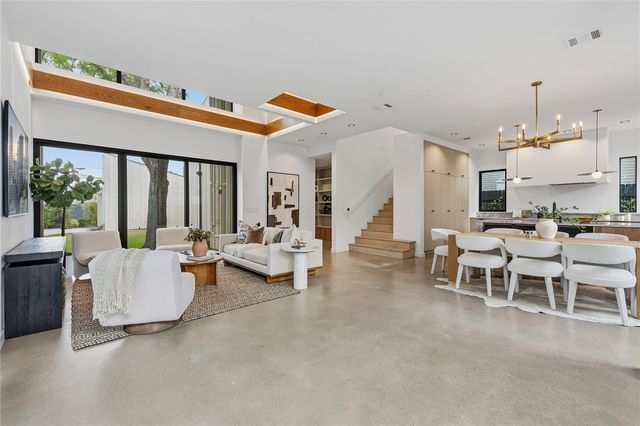 5001 Lynnwood ST, Austin, TX 78756